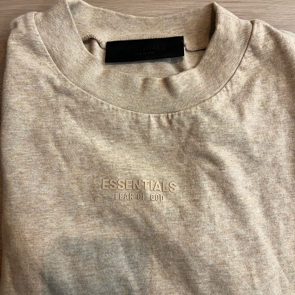 Essentials Fear of God T-Shirt - Picture 4 of 4